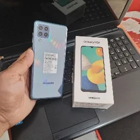 SAMSUNG M32 (Ram 6/128 gb)