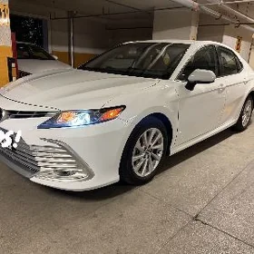 Toyota Camry 2022