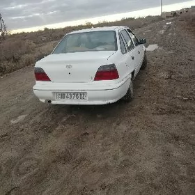 Daewoo Cielo 2001