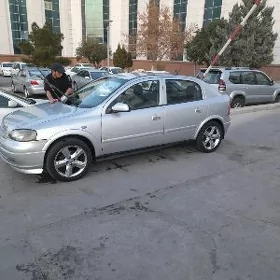 Opel Astra 2003