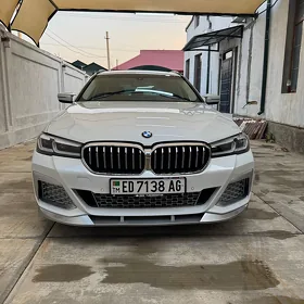 BMW 5 Series 2022