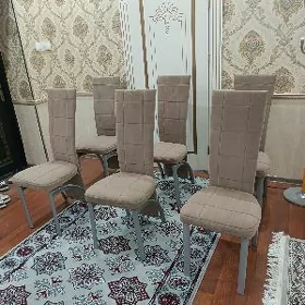 стул