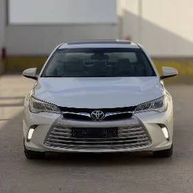 Toyota Camry 2016