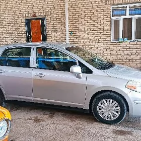 Nissan Versa 2009