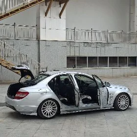 Mercedes-Benz C350 2008