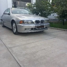 BMW 330 2002