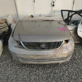 Toyota Avalon 2004 Morda Angar