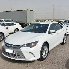 Toyota Camry 2016