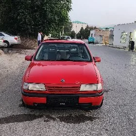 Opel Vectra 1989