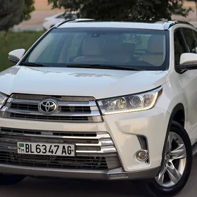 Toyota Highlander 2017