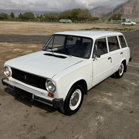 Lada 2102 1985