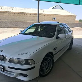 BMW E39 1999
