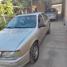 Opel Vectra 1989