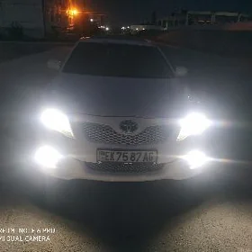 Toyota Camry 2011