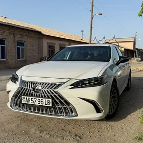 Lexus ES 350 2021