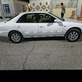 Toyota Camry 1998
