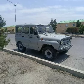 UAZ 469 2003