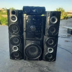 Adi muzikalni sentr