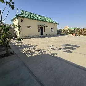 40 ýyllyk arenda jaý