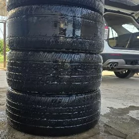 TOYO 275/45R21