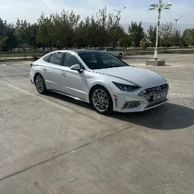 Hyundai Sonata 2021