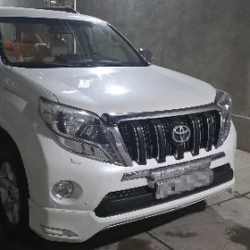 Toyota Land Cruiser Prado 2014