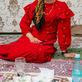 gyzyl toy koynek barhat