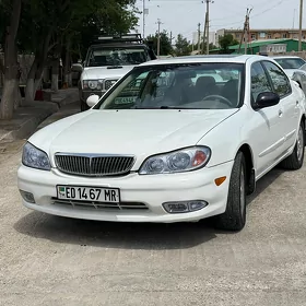 Infiniti I30 2001