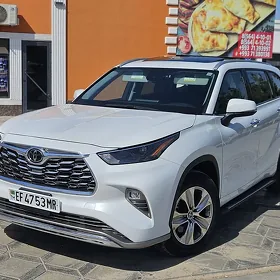 Toyota Highlander 2022
