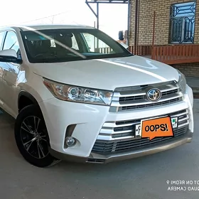 Toyota Highlander 2019