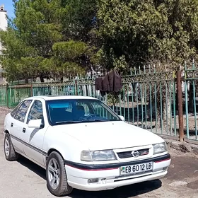 Opel Vectra 1990