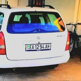 Opel Astra 1999