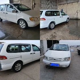 Toyota Sienna 2001