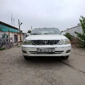 Toyota Avalon 2000