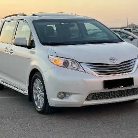 Toyota Sienna 2017
