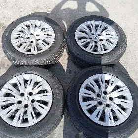 16 diska bolan kopılek Camry