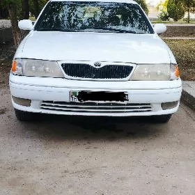 Toyota Avalon 1998