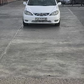 Toyota Camry 2005