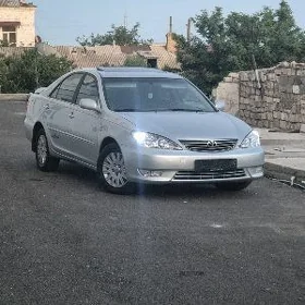 Toyota Camry 2004