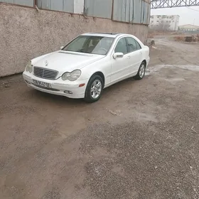 Mercedes-Benz C-Class 2003