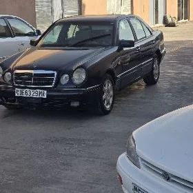 Mercedes-Benz C320 1999