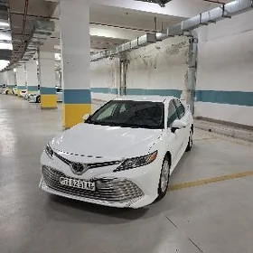 Toyota Camry 2020