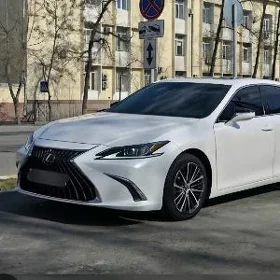 Lexus ES 350 2022