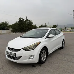 Hyundai Elantra 2011