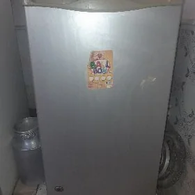 ХАЛАДИЛНИК