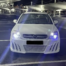 Opel Signum 2005