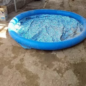 бассейн