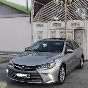 Toyota Camry 2016