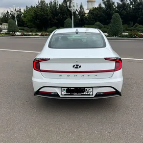 Hyundai Sonata 2021