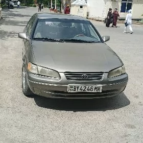 Toyota Camry 1997